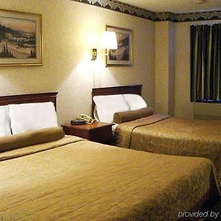 Red Carpet Inn Williamstown Oda fotoğraf